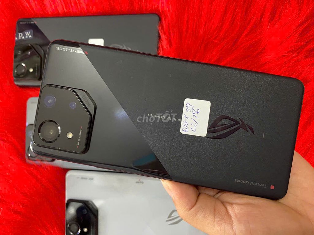 ROG Phone 8 12GB/256GB ĐỦ MÀU. Mua bán Điện thoại tại Quận Tân Bình Tp Hồ Chí Minh được đăng bởi LUCKY PHONE VN hình 1