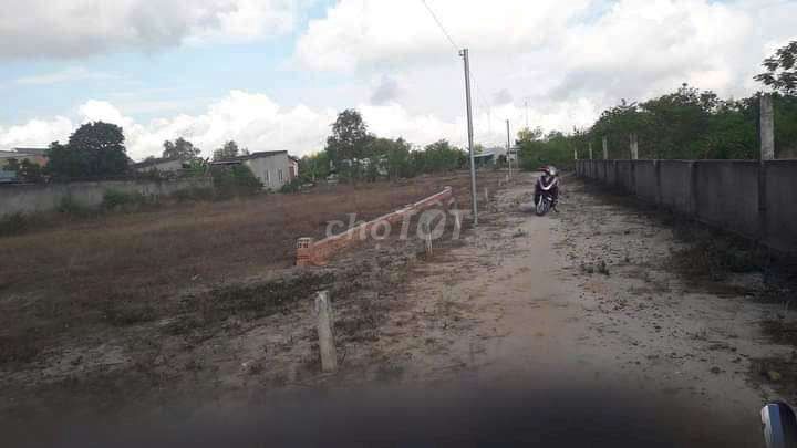 Cần bán đất full thổ cư. Mua bán đất tại Huyện Nhơn Trạch Đồng Nai được đăng bởi Vương Trung hình 1