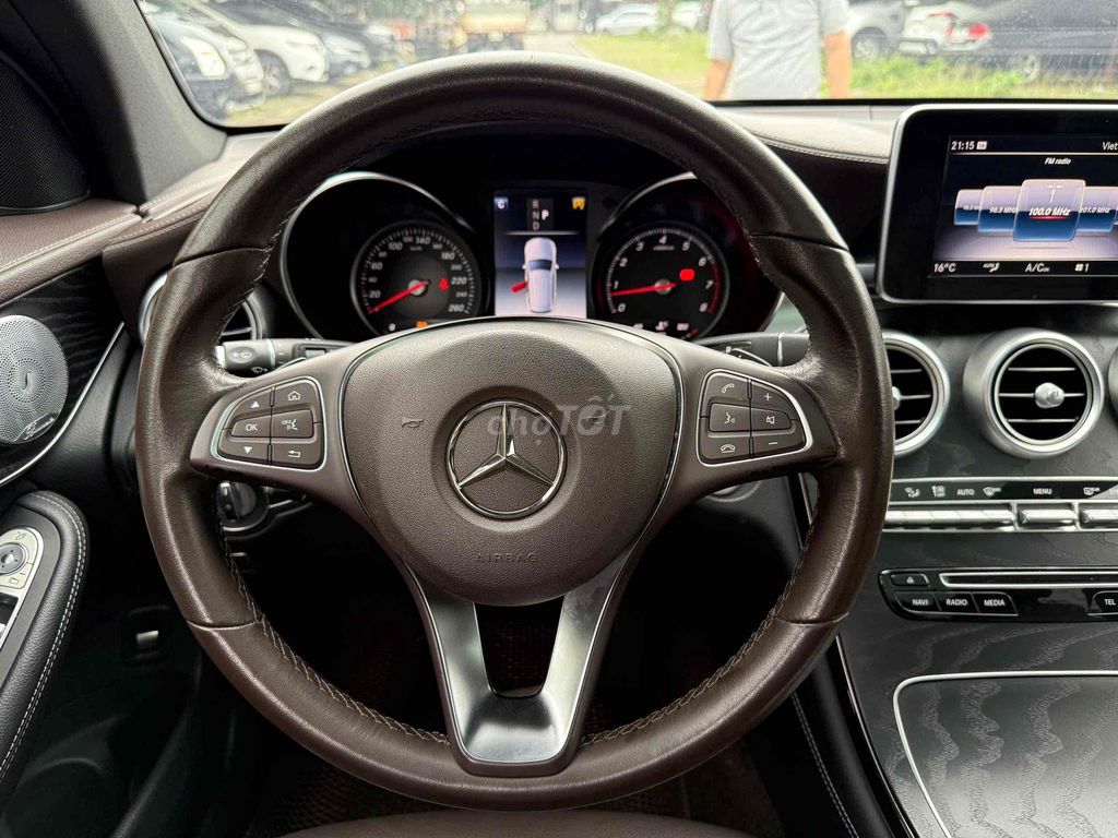 Mercedes Benz GLC 2019 300 4Matic - 80000 km. Mua bán Ô tô tại Quận Cầu Giấy Hà Nội được đăng bởi Auto 6666 hình 13