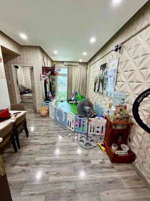 Chính chủ cần bán gấp căn hộ chung cư Âu Cơ Tower. Giá 4tỷ