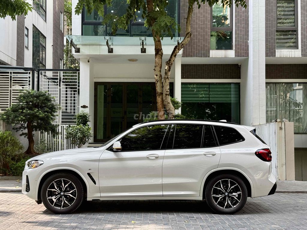 BMW X3 2024 sDrive20i M Sport Trắng - 9999 km. Mua bán Ô tô tại Quận Thanh Xuân Hà Nội được đăng bởi Trần Trí Cường hình 4
