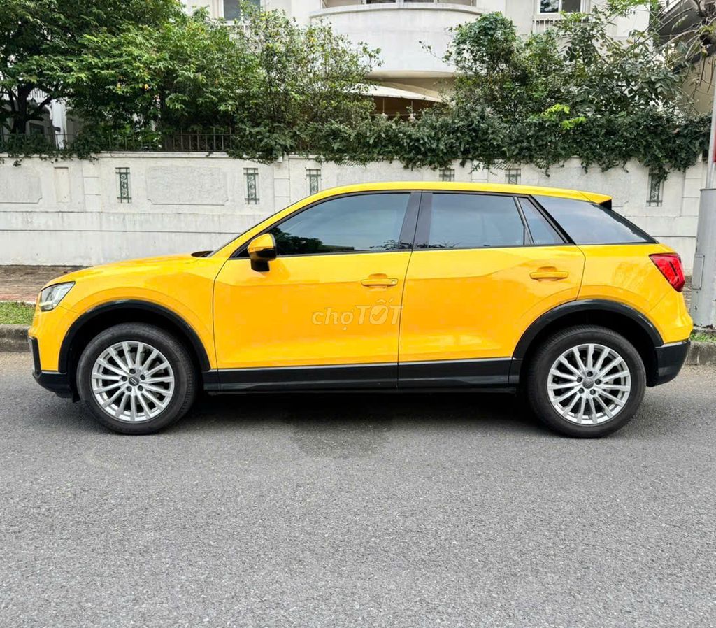 Audi Q2 Màu Vàng 1.4 TFSI model 2018. Mua bán Ô tô tại Quận 1 Tp Hồ Chí Minh được đăng bởi Hoàn Audi hình 4