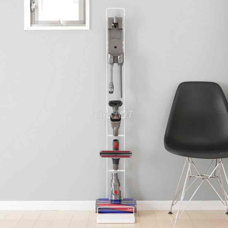 Giá treo máy hút bụi Dyson Trắng Như mới. Mua bán Nội thất, đồ gia dụng khác tại Thành phố Thuận An Bình Dương được đăng bởi phong hình 1