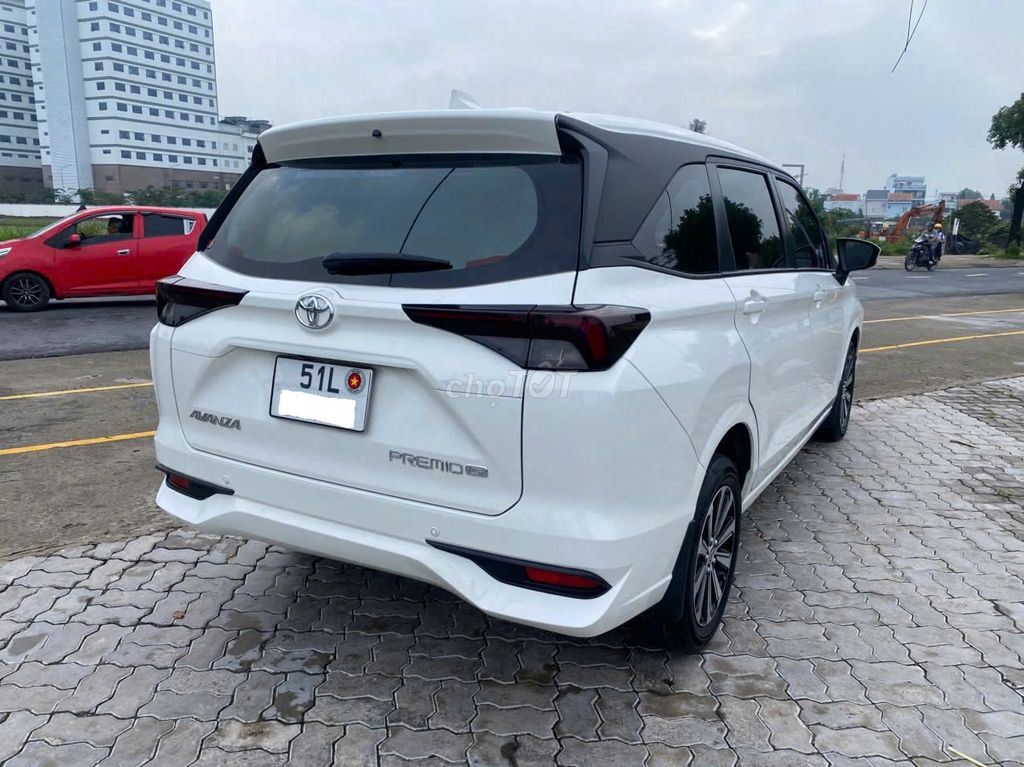 Toyota Avanza Premio 2024 CVT màu trắng 20.100 km. Mua bán Ô tô tại Quận Tân Phú Tp Hồ Chí Minh được đăng bởi VĂN CHINH hình 4