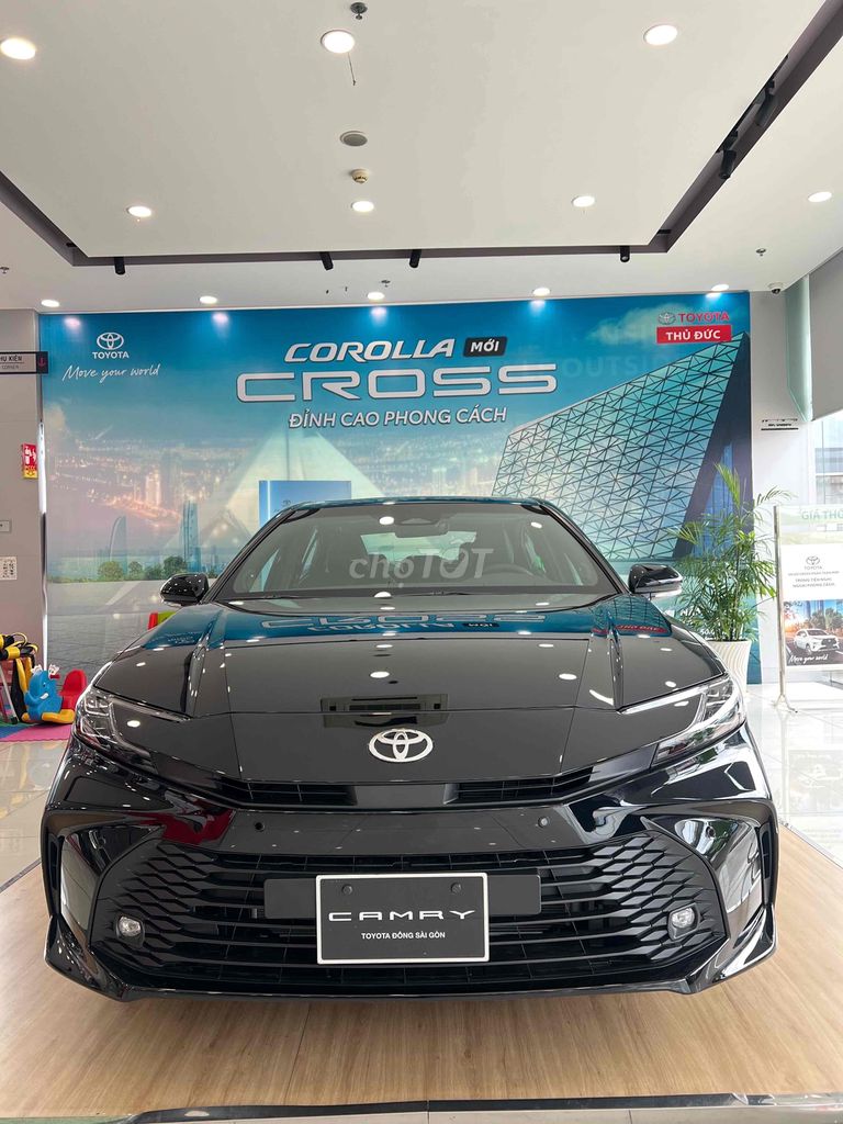 Toyota Camry | 2025 | Sẵn xe giá tốt