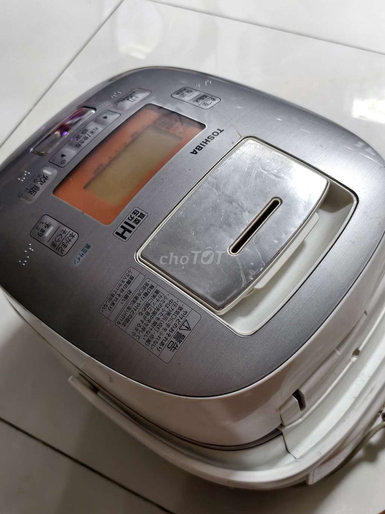 Nồi cơm điện Toshiba RC-10VSJ Trắng, Bạc. Mua bán Bếp, lò, đồ điện nhà bếp tại Quận Phú Nhuận Tp Hồ Chí Minh được đăng bởi Hieucaogmailcom hình 1