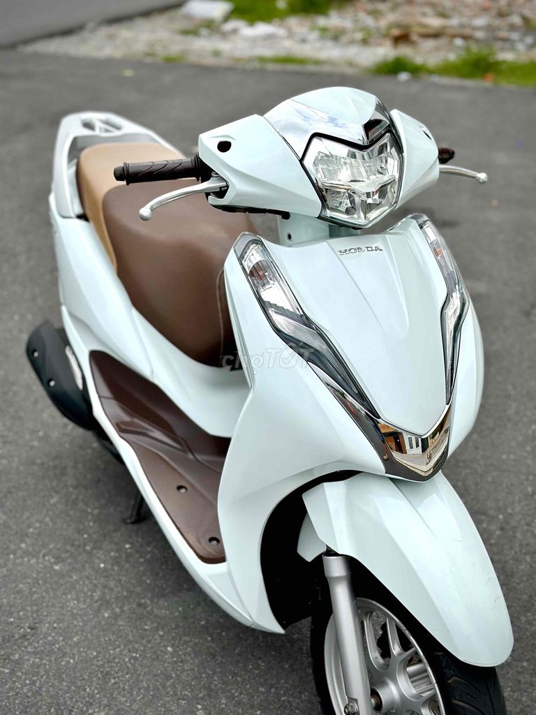 LEAD Led Smartkey 2020 Biển số Vipp. Mua bán Xe máy tại Thành phố Vũng Tàu Bà Rịa - Vũng Tàu được đăng bởi Xe Máy Cũ Vũng Tàu 72 hình 3