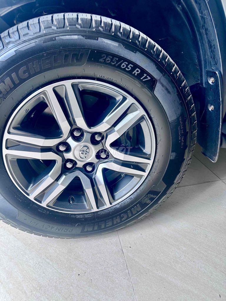 Toyota Fortuner 2022 2.4 4x2 AT - 83000 km. Mua bán Ô tô tại Huyện Châu Thành An Giang được đăng bởi huynh trung tinh hình 5