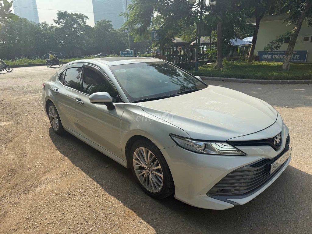Toyota Camry 2021 2.5Q - 63000 km. Mua bán Ô tô tại Quận Bình Thạnh Tp Hồ Chí Minh được đăng bởi Khả Kỳ hình 6