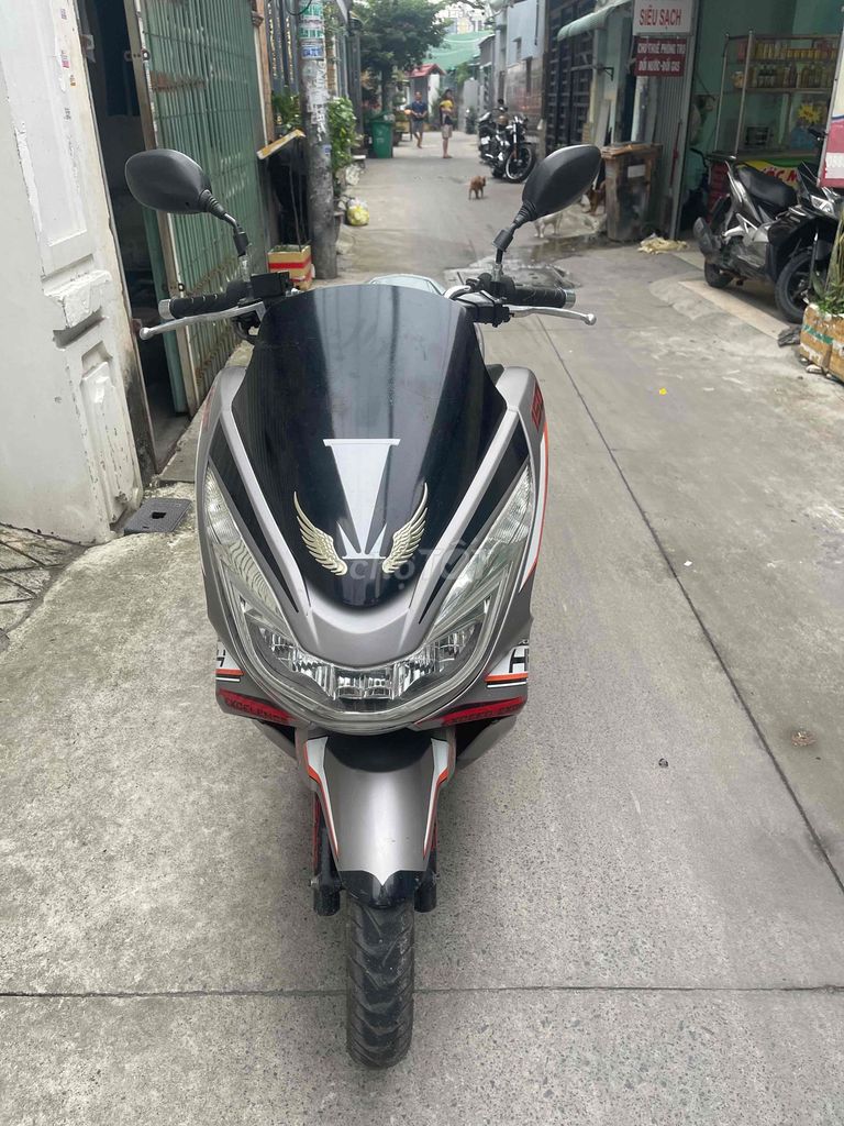 Honda PCX 2014 Xám. Mua bán Xe máy tại Quận 12 Tp Hồ Chí Minh được đăng bởi Bui Van Trung hình 2