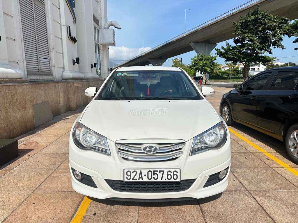 Hyundai Avante 2015 1.6 MT - 140000 km. Mua bán Ô tô tại Quận Sơn Trà Đà Nẵng được đăng bởi Châu Nguyễn hình 3
