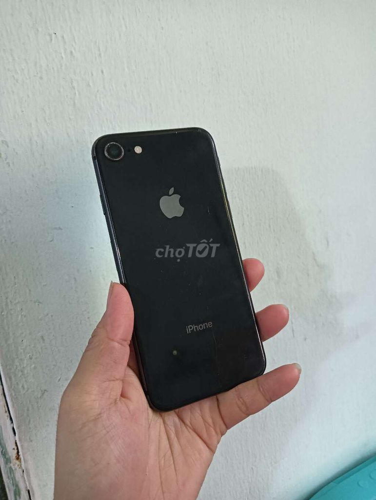iPhone 8 QT 64GB Đen, nguyên rin. Mua bán Điện thoại tại Quận Hải Châu Đà Nẵng được đăng bởi hoài An  hình 1