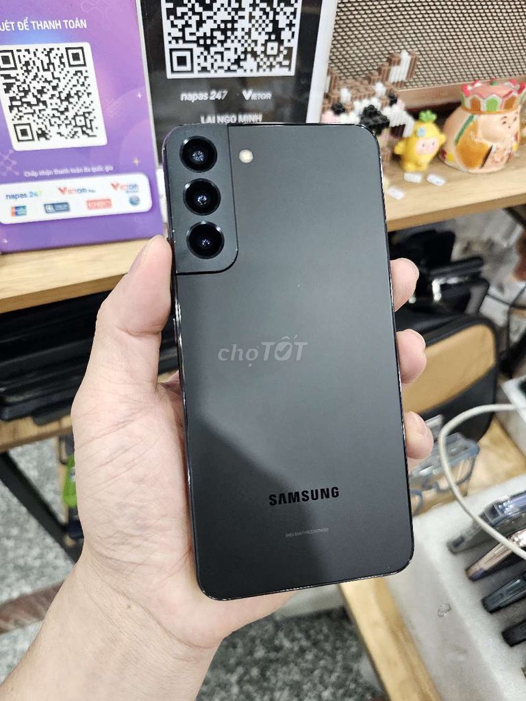 SAMSUNG S22 PLUS 5G ĐEN 8/128 ZIN ÁP ĐẸP 99% VIP. Mua bán Điện thoại tại Quận Tân Phú Tp Hồ Chí Minh được đăng bởi Ngô Minh Mobile  hình 1