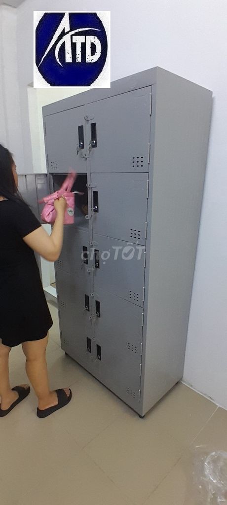 TỦ LOCKER SẮT-TỦ LOCKER-TỦ LOCKER NHÂN VIÊN GIÁ RẺ. Mua bán Đồ dùng văn phòng tại Quận Tân Bình Tp Hồ Chí Minh được đăng bởi TỔNG KHO NỘI THẤT HCM hình 1