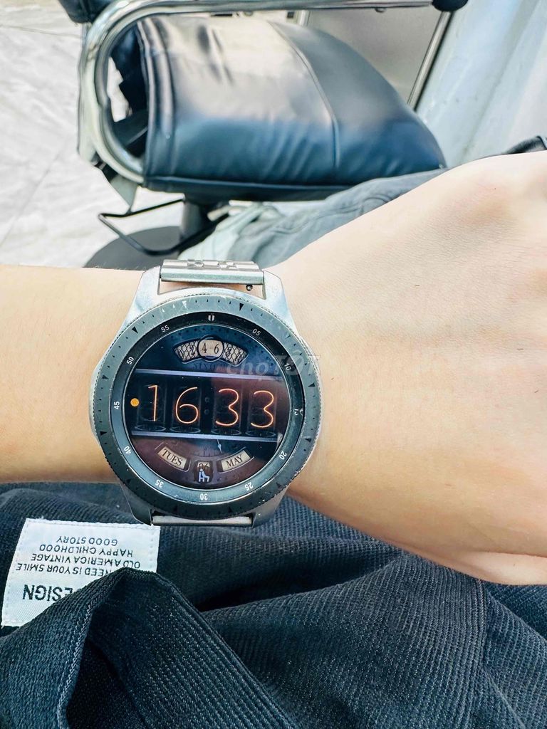 samsung watch 46mm mầu bạc đã qua sử dụng