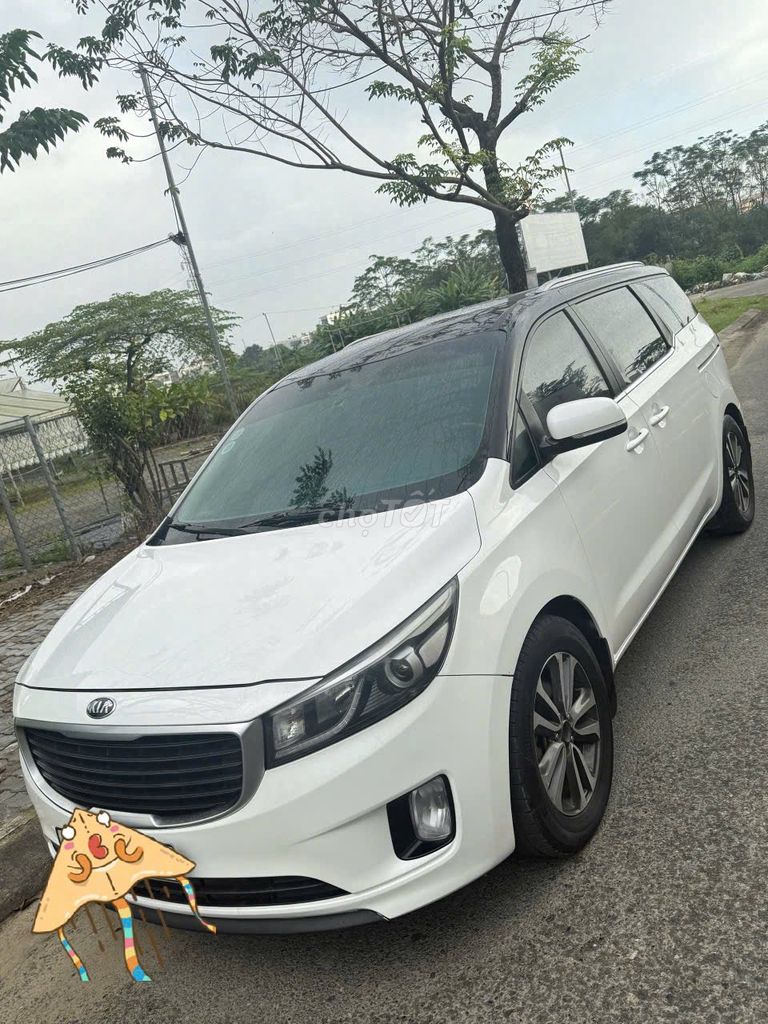 Kia Sedona 2018 Dầu Trắng. Mua bán Ô tô tại Quận Liên Chiểu Đà Nẵng được đăng bởi Tân Lê công Vy hình 3