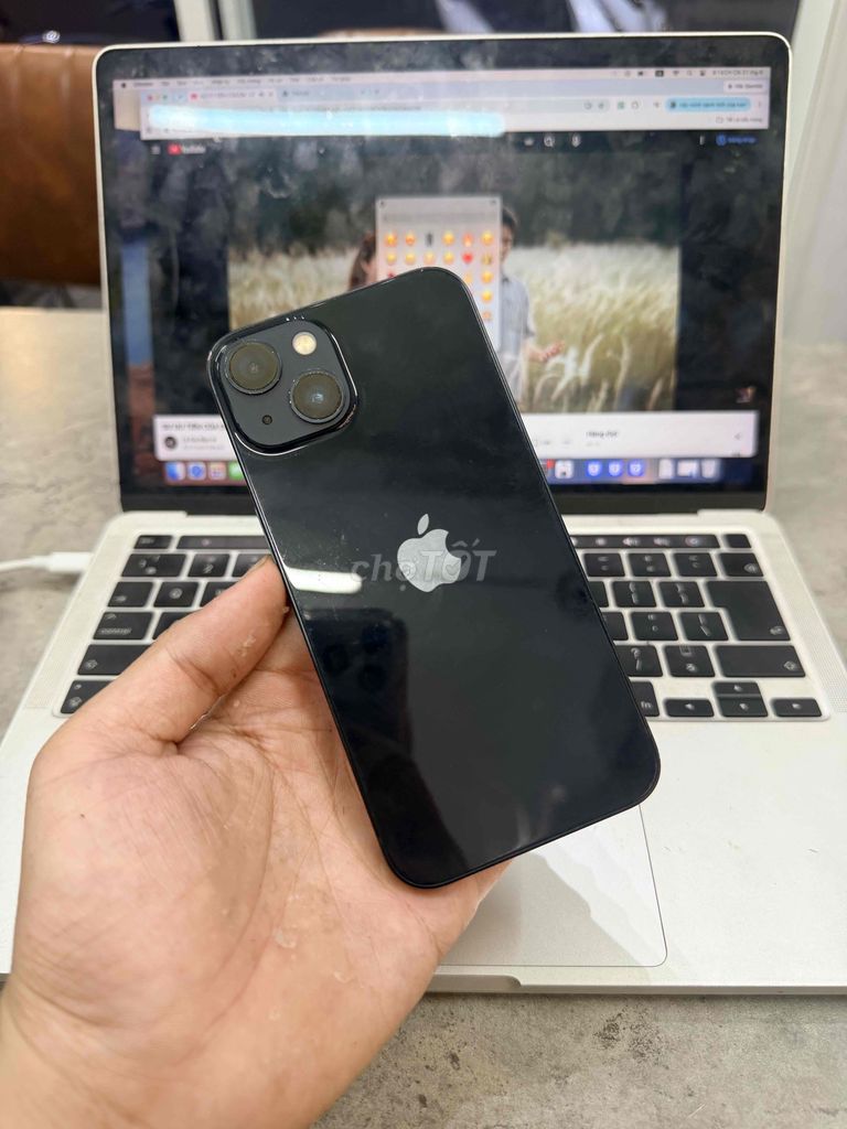 Apple iPhone 13 128GB Đen  . nợ6 trả trước 4tr. Mua bán Điện thoại tại Quận Ngũ Hành Sơn Đà Nẵng được đăng bởi Nghĩa  hình 1