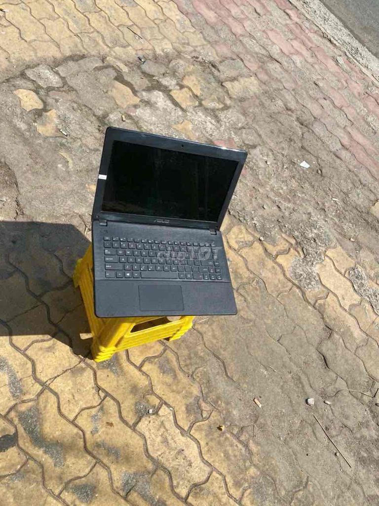Asus Pentium 14.0 inch 4GB/500GB Đã sử dụng. Mua bán Laptop tại Thành phố Thuận An Bình Dương được đăng bởi phúc cần alo ko nhắn tin  hình 1