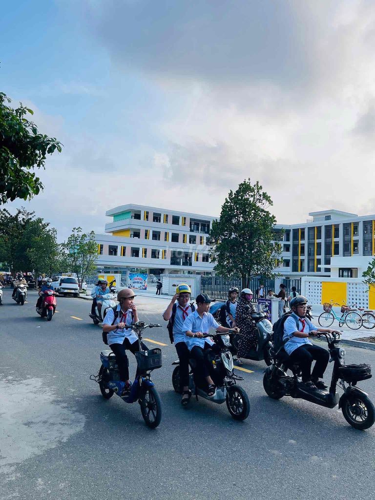 Bán lô góc đẹp Văn Tiến Dũng & Phạm Duy Tốn, DT hơn 134m2, Giá 9,9 tỷ