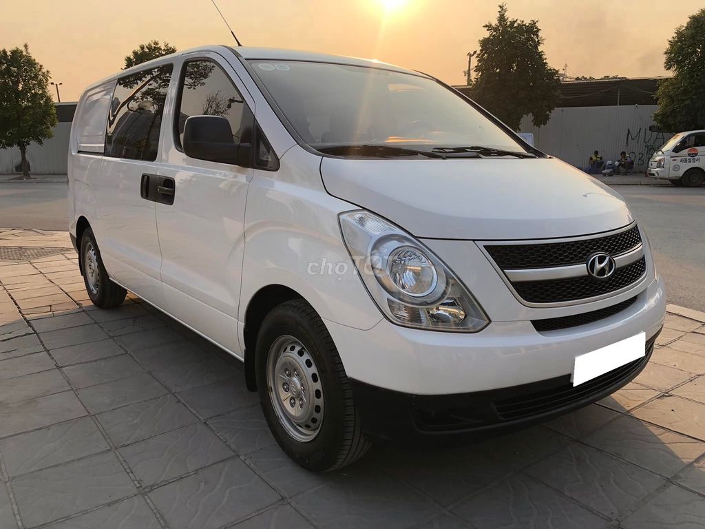 Hyundai Starex 2009 Trắng 600kg. Mua bán Xe tải, xe ben tại Quận Gò Vấp Tp Hồ Chí Minh được đăng bởi Danh 631 hình 2