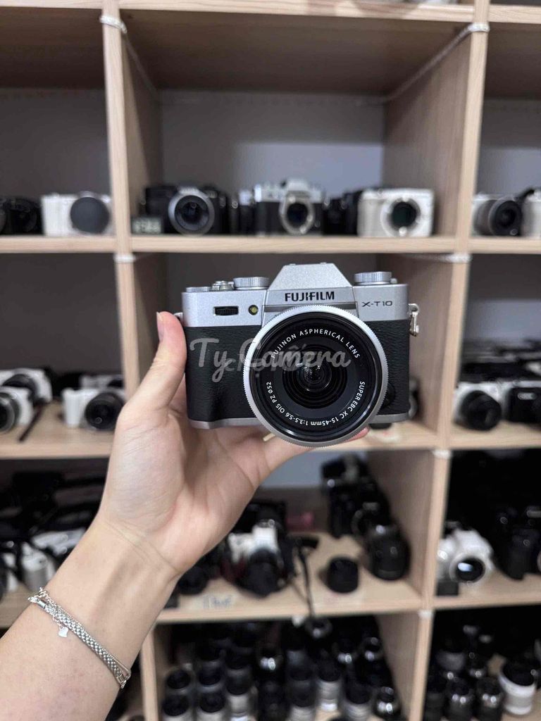 Máy ảnh Fujifilm XT10 Đen. Mua bán Máy ảnh, Máy quay tại Quận Liên Chiểu Đà Nẵng được đăng bởi Ty camera  Đà Nẵng hình 1