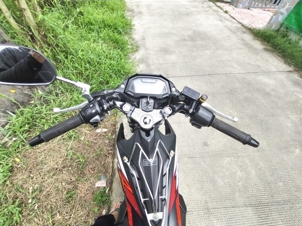 Nhà dư không sử dụng bán xe. Mua bán Xe máy tại Thị xã Bình Minh Vĩnh Long được đăng bởi Châu Sâm hình 5