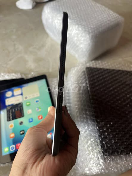 Apple iPad Gen 9 64GB Xám. Mua bán Máy tính bảng tại Quận 1 Tp Hồ Chí Minh được đăng bởi Hội Đồ Điện Tử hình 1