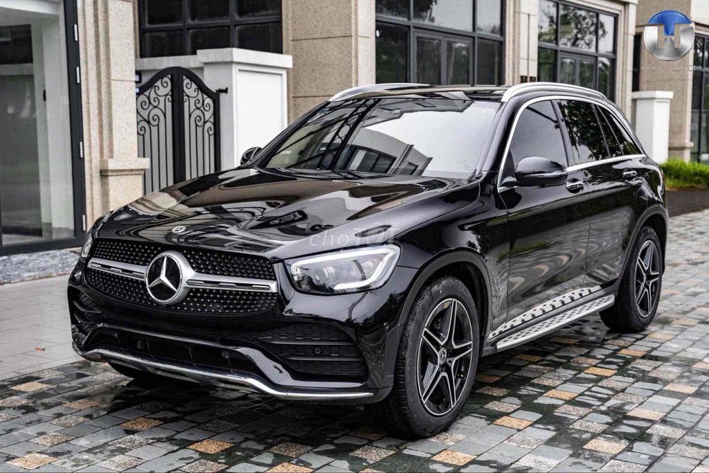 Mercedes_GLC300_AMG Sx 2022 (V1) Bank 90%. Mua bán Ô tô tại Quận 7 Tp Hồ Chí Minh được đăng bởi PHÁT ĐẠT LUXURY CAR hình 1