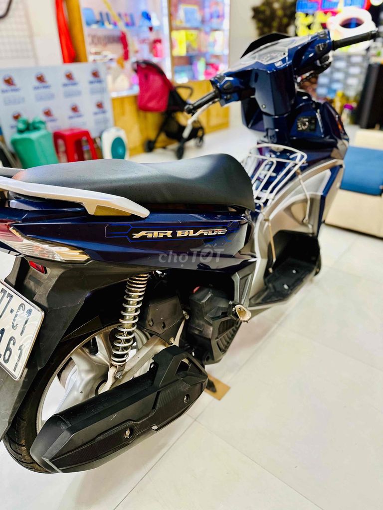 Airblade 2017.. Mua bán Xe máy tại Huyện Tuy Phước Bình Định được đăng bởi Nguyễn Văn Nghĩa hình 3