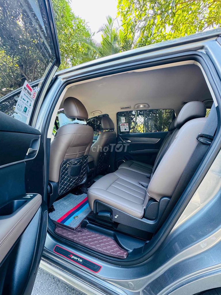 BYD M6 MPV 2025 серый 55 000 км