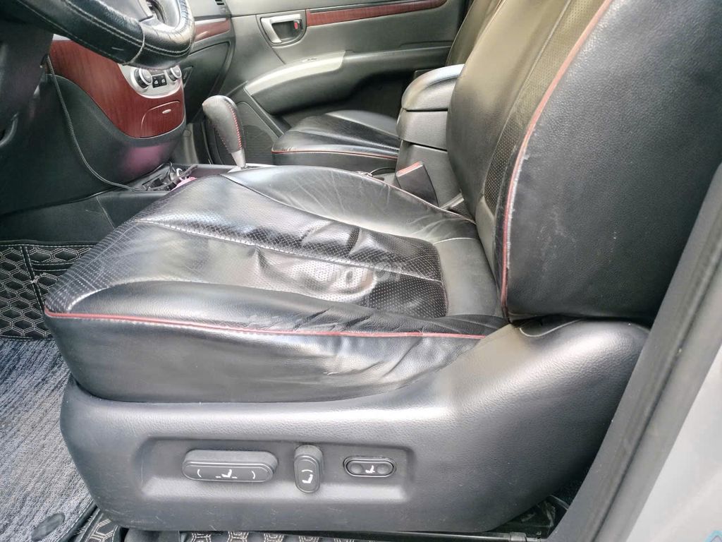 Hyundai Santa Fe MLX 2009 Dầu 137276 km. Mua bán Ô tô tại Thị xã Bỉm Sơn Thanh Hóa được đăng bởi Anh Tuấn hình 5