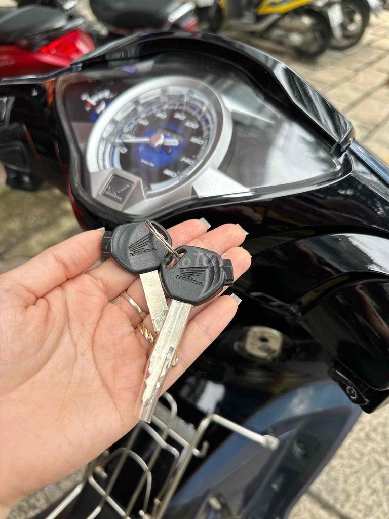 Bán Future125i 2022 Lướt (Hỗ Trợ Góp Bao Nợ Xấu ). Mua bán Xe máy tại Thành phố Vũng Tàu Bà Rịa - Vũng Tàu được đăng bởi Cửa Hàng Xe Máy Bảo Thanh 2 hình 2