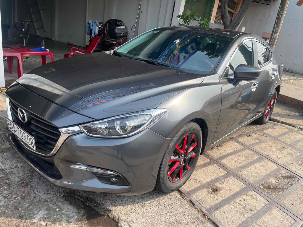 Mazda 3 2019 Xám Đen