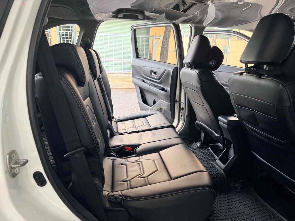 Toyota Avanza Premio 2023 MT - 42000 km. Mua bán Ô tô tại Quận Cẩm Lệ Đà Nẵng được đăng bởi Phước Auto hình 11