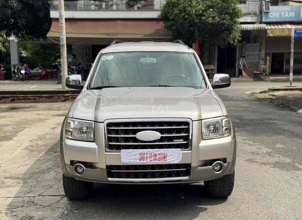 Bán Ford Everets đời 2009 số tự động máy dầu. Mua bán Ô tô tại Quận 3 Tp Hồ Chí Minh được đăng bởi Hoàng Gia Auto hình 2