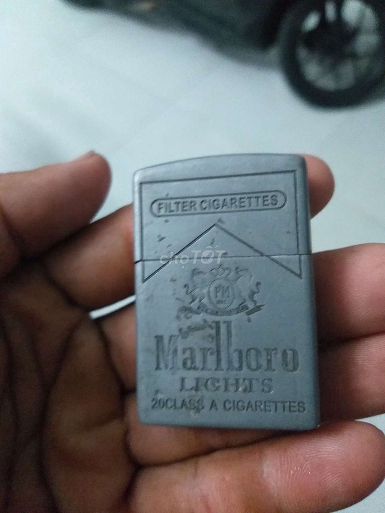 Bật lửa Zippo Gas Kim loại Xám. Mua bán Đồ sưu tầm, đồ cổ tại Thành phố Long Xuyên An Giang được đăng bởi vansang909 hình 1