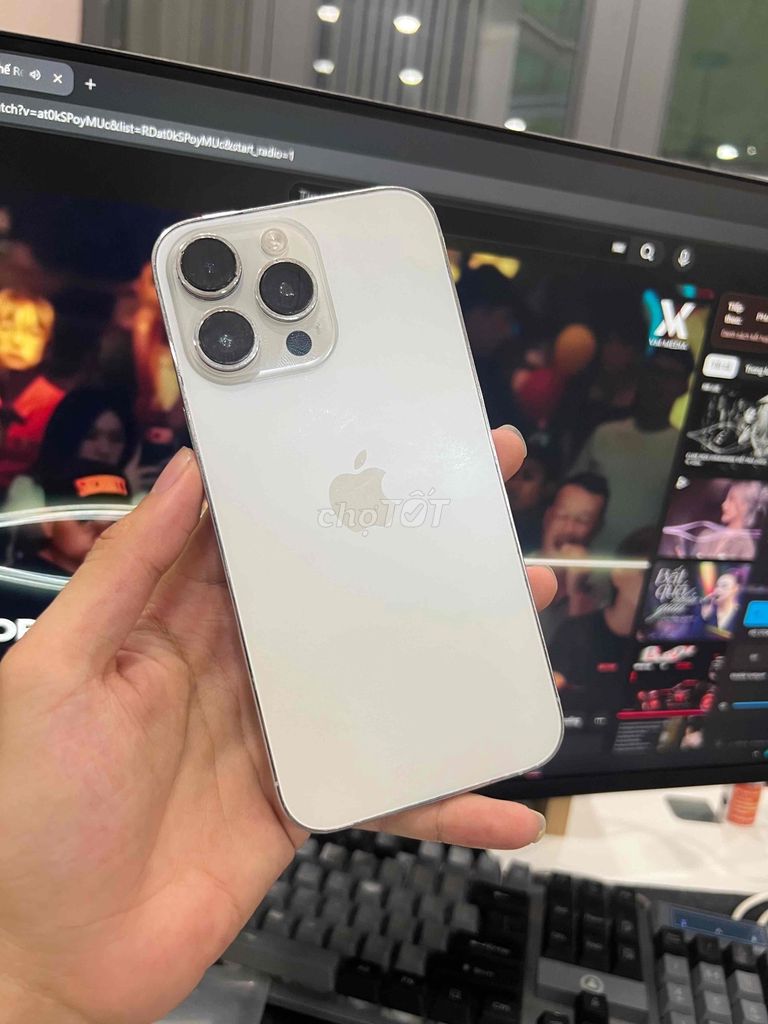 Apple iPhone 14 Pro Max 256GB Bạc Đã sử dụng. Mua bán Điện thoại tại Thành phố Long Xuyên An Giang được đăng bởi LM hình 1