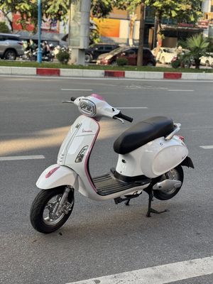 Vespa trắng hồng càng nhôm. Mua bán Xe điện tại Quận Cầu Giấy Hà Nội được đăng bởi Xe Điện 257 Hoàng Quốc Việt 