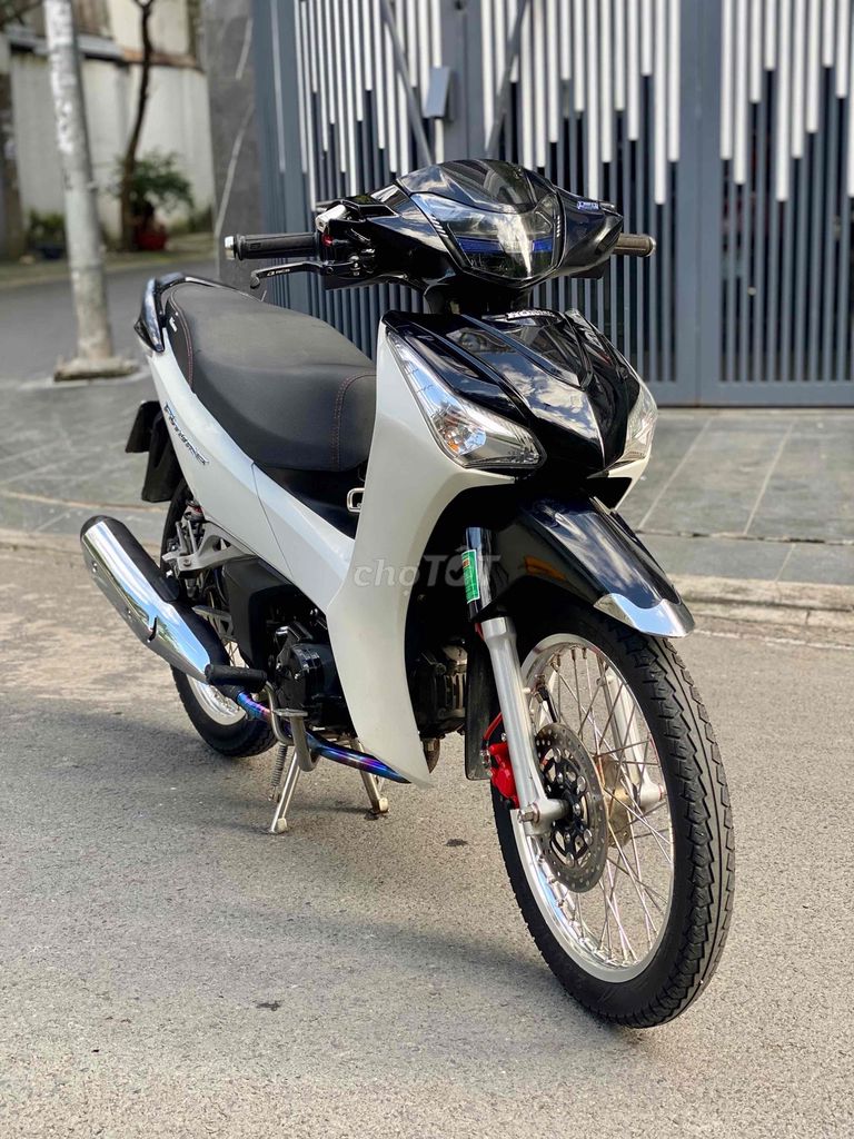 Honda Future 2014 Trắng đen dọn kiểng bao đẹp. Mua bán Xe máy tại Quận Gò Vấp Tp Hồ Chí Minh được đăng bởi Cửa hàng xe máy văn phúc hình 7