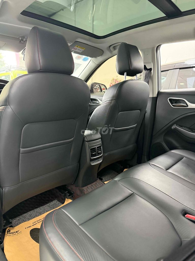 MG_ZS Luxury 2022 - 1 chủ đi ít chất xe đẹp ko lỗi. Mua bán Ô tô tại Thành phố Thủ Đức Tp Hồ Chí Minh được đăng bởi Khoa Nguyen Mua Bán Suzuki Miền Nam hình 13