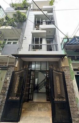 Аренда · 5 комн. · 45 м² · Quận 10, ул. Đường Hồ Thị Kỷ