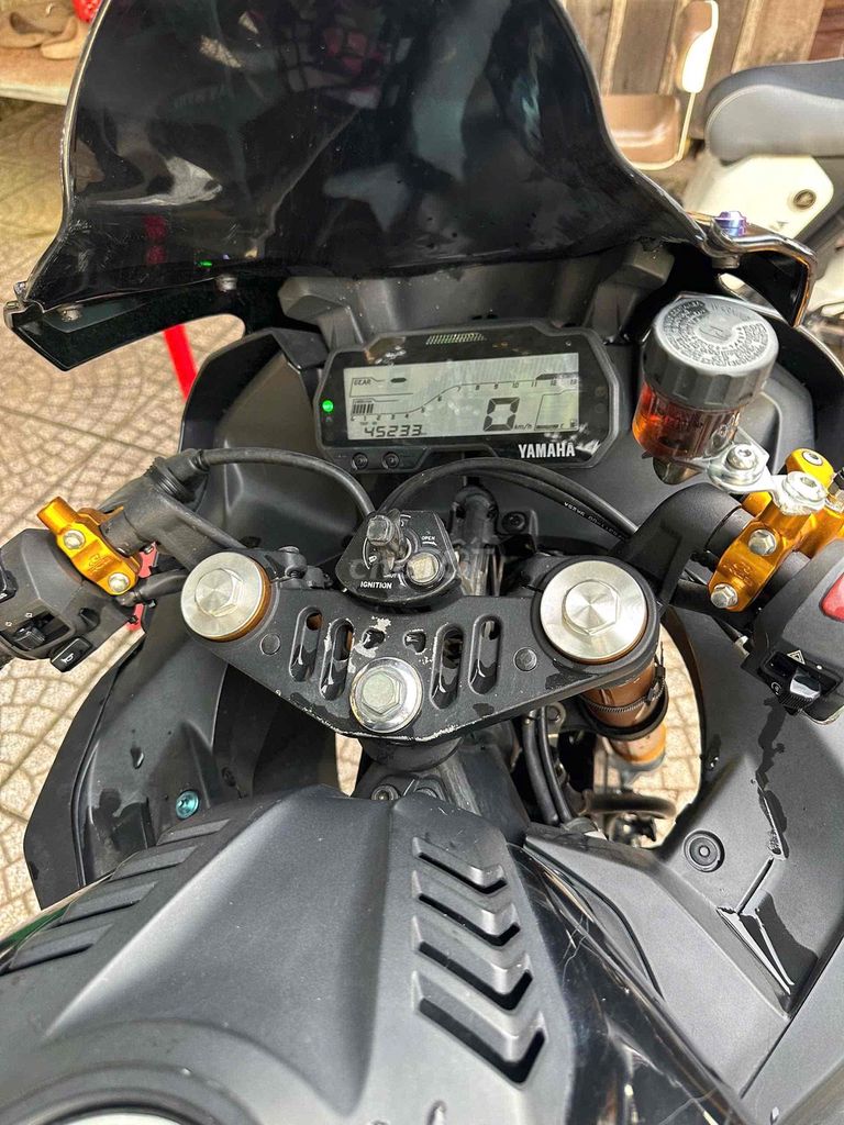 Thanh lý Yamaha R15 đã qua sử dụng đời 2019. Mua bán Xe máy tại Huyện Tân Châu Tây Ninh được đăng bởi Nguyen Duc Manh hình 2