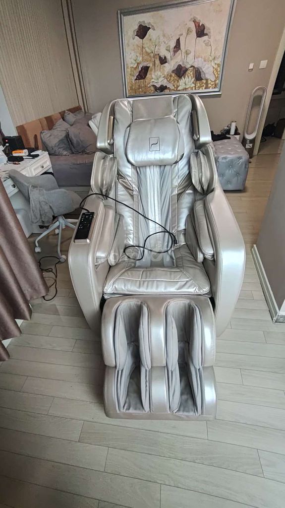Ghế massage Da cao cấp màu xám. Mua bán Bàn ghế tại Quận 10 Tp Hồ Chí Minh được đăng bởi Văn Thọ hình 1