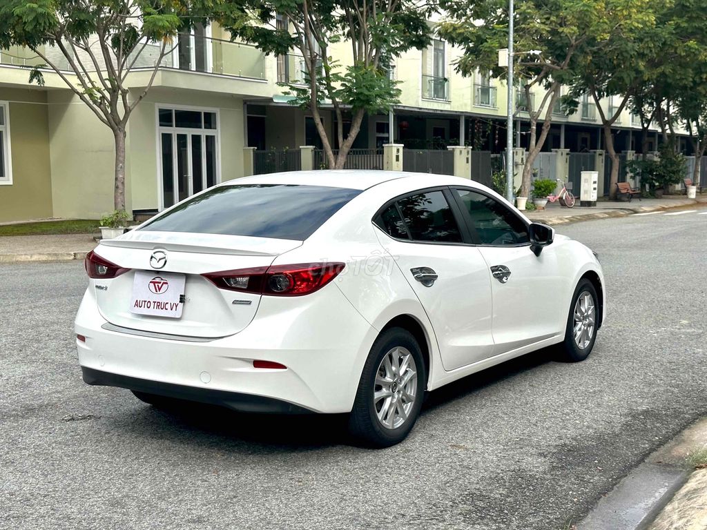 Mazda 3 2018 1.5 AT Sedan - 39000 km. Mua bán Ô tô tại Thành phố Thủ Dầu Một Bình Dương được đăng bởi Trần Đình Sáng hình 2