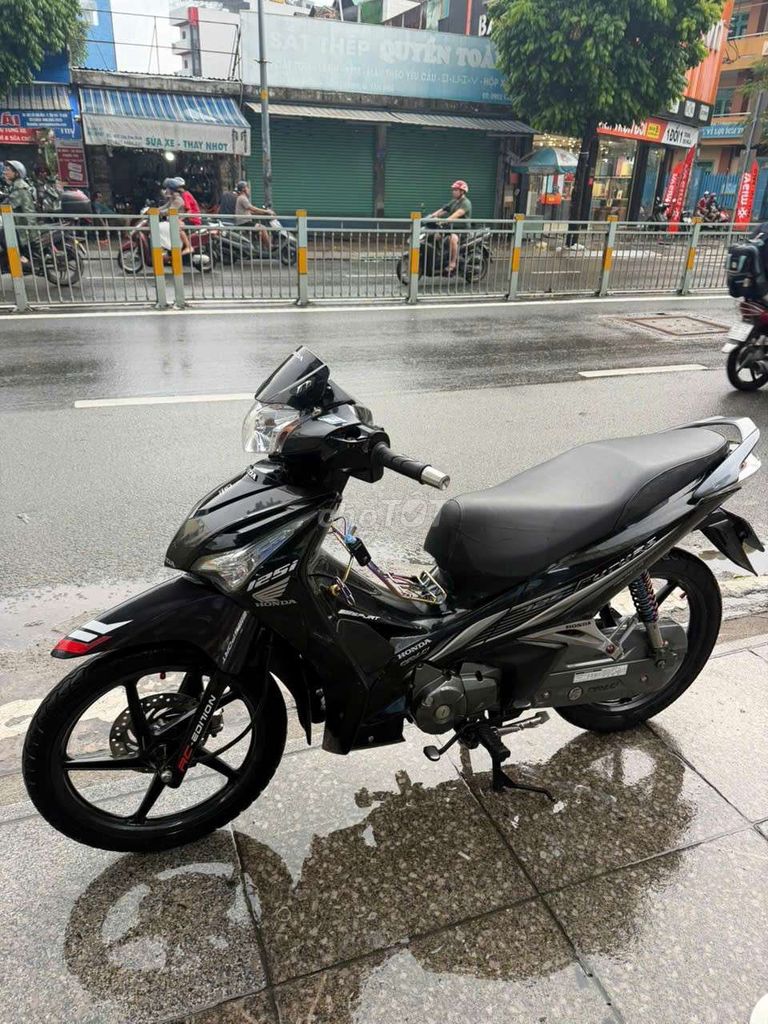 Honda Future Fi 2018 Черная б/у