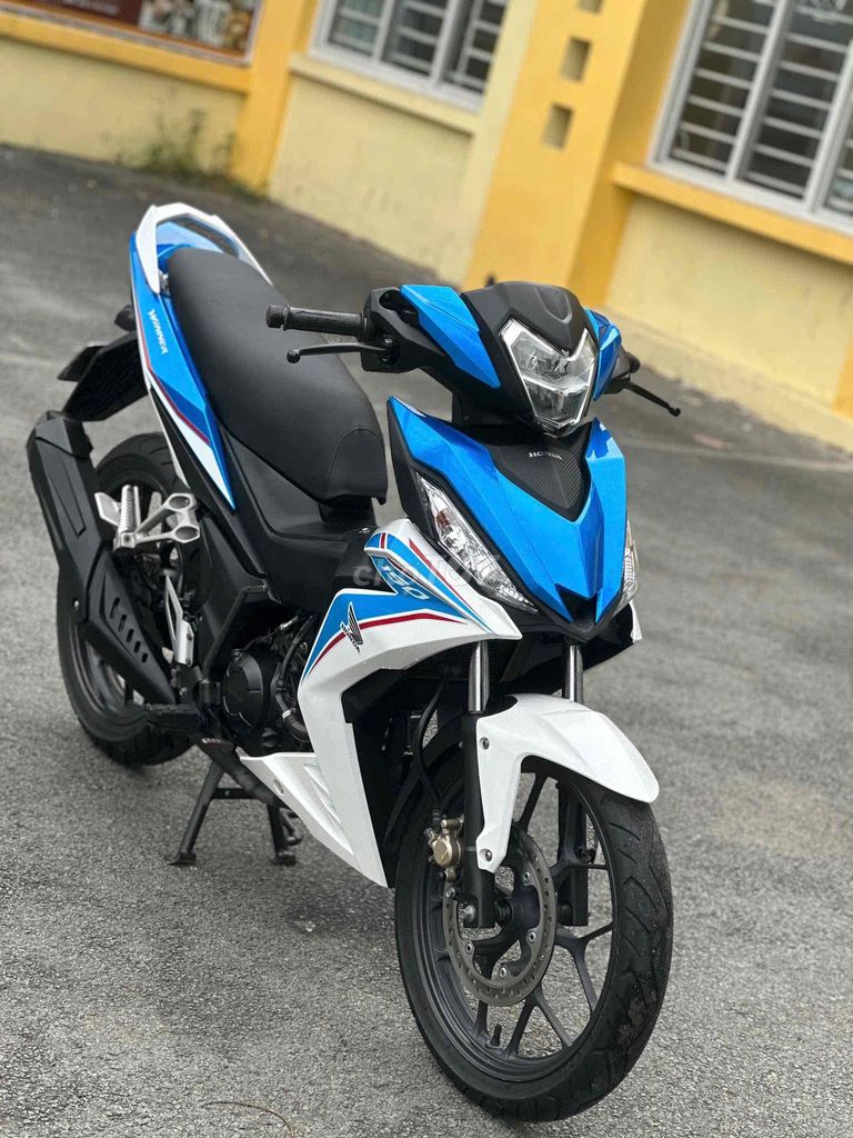 HONDA WINNER V1 BSTP CHÍNH CHỦ. Mua bán Xe máy tại Thành phố Thủ Đức Tp Hồ Chí Minh được đăng bởi Xe Máy Nguyễn Phụng hình 2