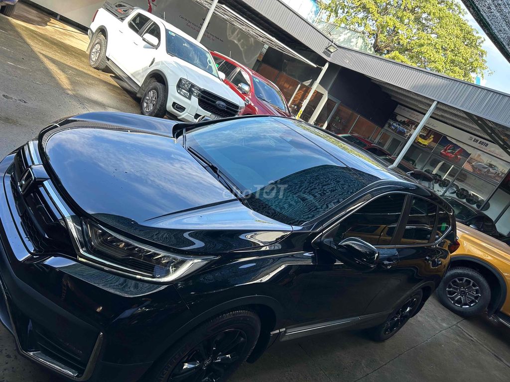 Honda CR V 2022 LSE Black Edition chạy lướt. Mua bán Ô tô tại Quận Tân Phú Tp Hồ Chí Minh được đăng bởi Dũng sale ô tô hình 1
