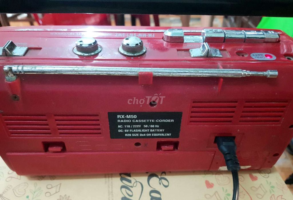 Máy radio cassette