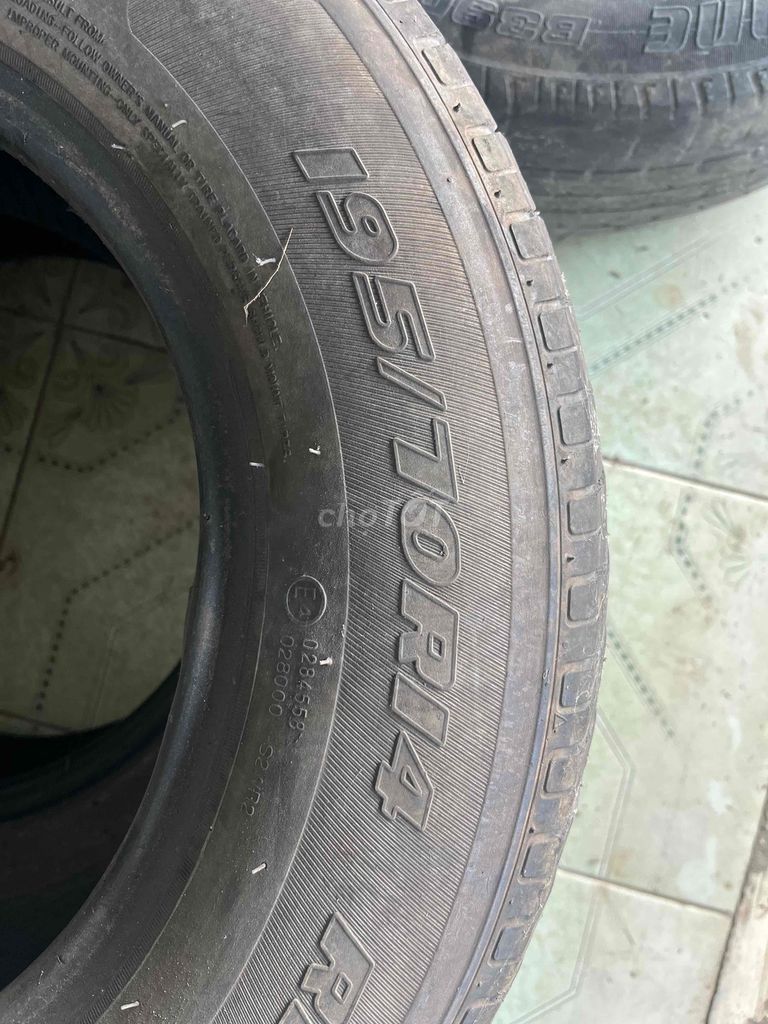 lốp xe Innova. Mua bán Phụ tùng xe tại Thị xã Phú Mỹ Bà Rịa - Vũng Tàu được đăng bởi Cao tu hình 6
