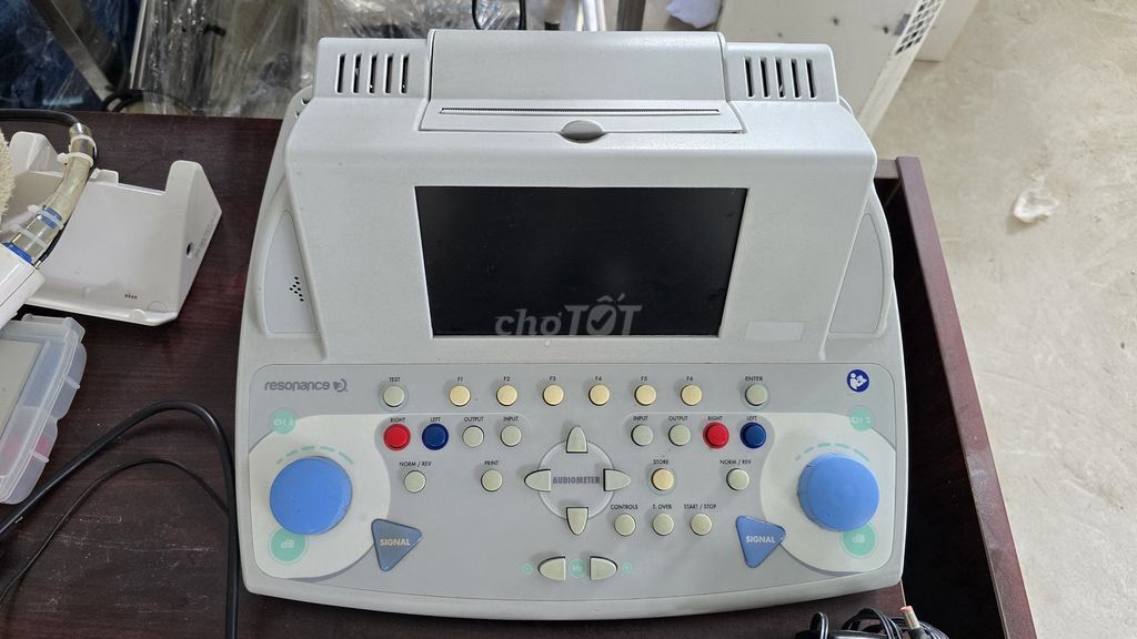 1 máy đo thính lực 2 kênh Resonance R27A. Mua bán Đồ chuyên dụng, Giống nuôi trồng tại Huyện Châu Thành Long An được đăng bởi P Thanh hình 1